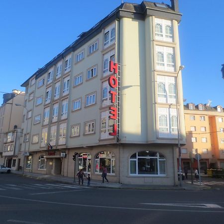 Hospedium Hotel La Marina Costa Da Morte Cee Exteriör bild